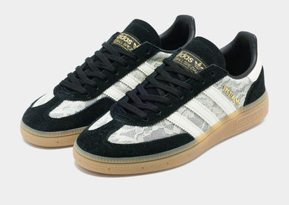 HANDBALL SPEZIAL - Black Cream White Lace