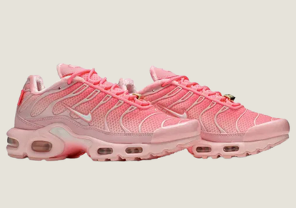 Air Max Plus Pink