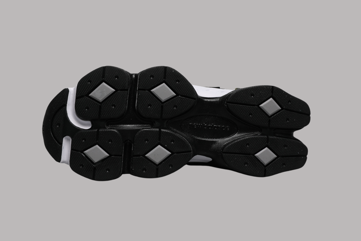NB 9060 Black and White Panda