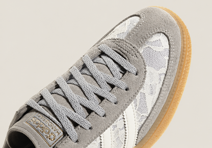 HANDBALL SPEZIAL - Grey Lace