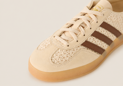 Gazelle Indoor Strata Sand