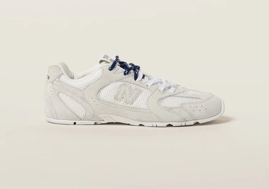 530 SL Runner – Suede and Mesh White Edition