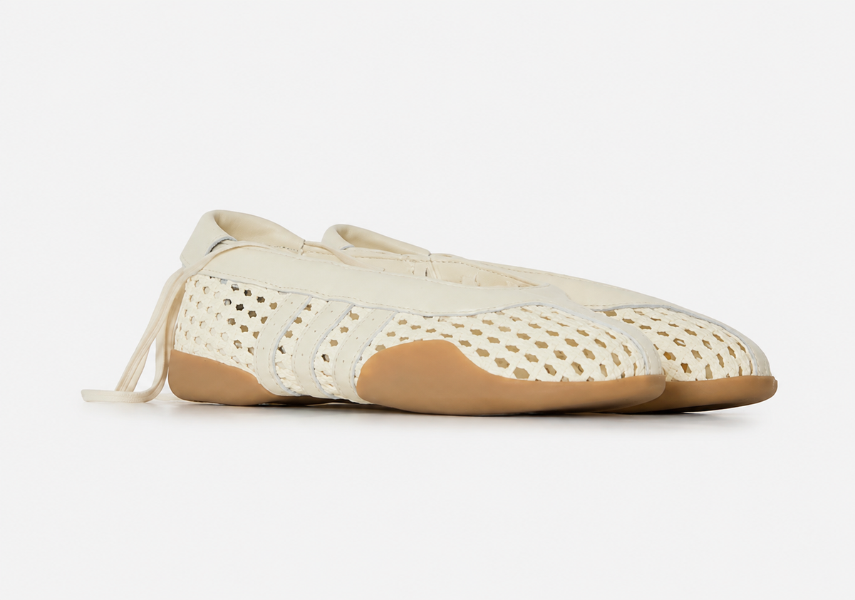Taekwondo Mei - Crochet Ballerina Flats - Off-White
