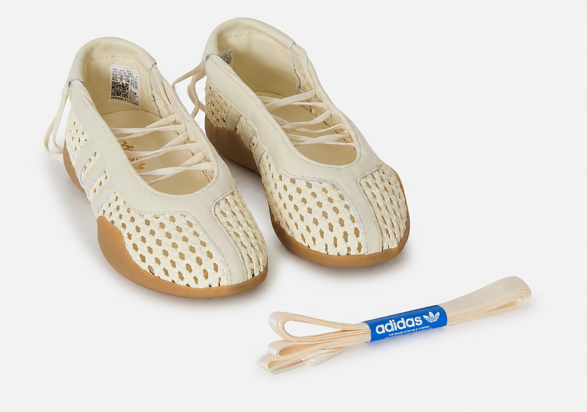 Taekwondo Mei - Crochet Ballerina Flats - Off-White